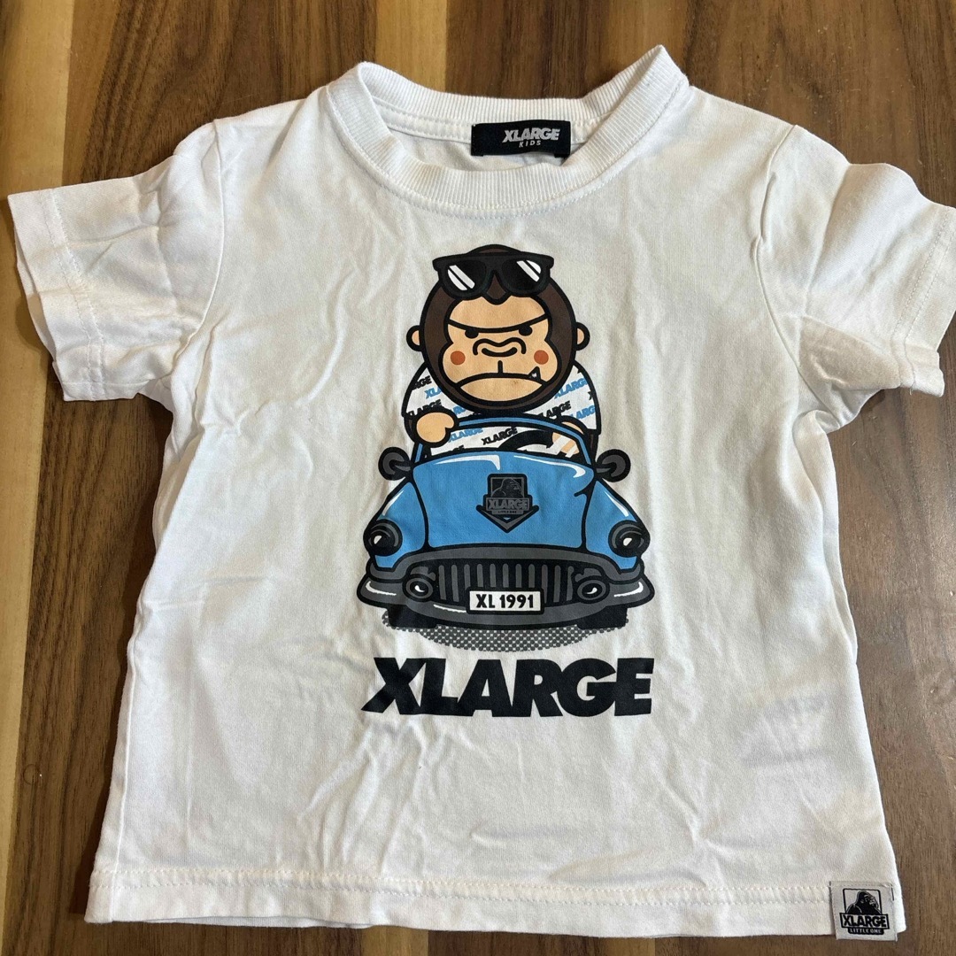 XLARGE KIDS(エクストララージキッズ)のエクストララージキッズ　Tシャツ ホワイト　100 キッズ/ベビー/マタニティのキッズ服男の子用(90cm~)(Tシャツ/カットソー)の商品写真