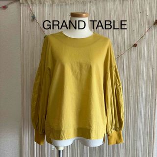 GRAND TABLE 袖ギャザーブラウス