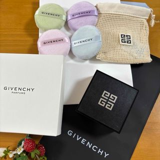 GIVENCHY - セール中ジバンシーPRISME LIBRE3❤️2024年ノベルティ4カラーパフ