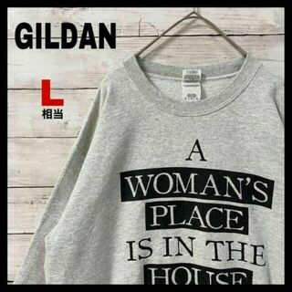 367 海外古着 GILDAN a woman's place ロゴ スウェット(トレーナー/スウェット)