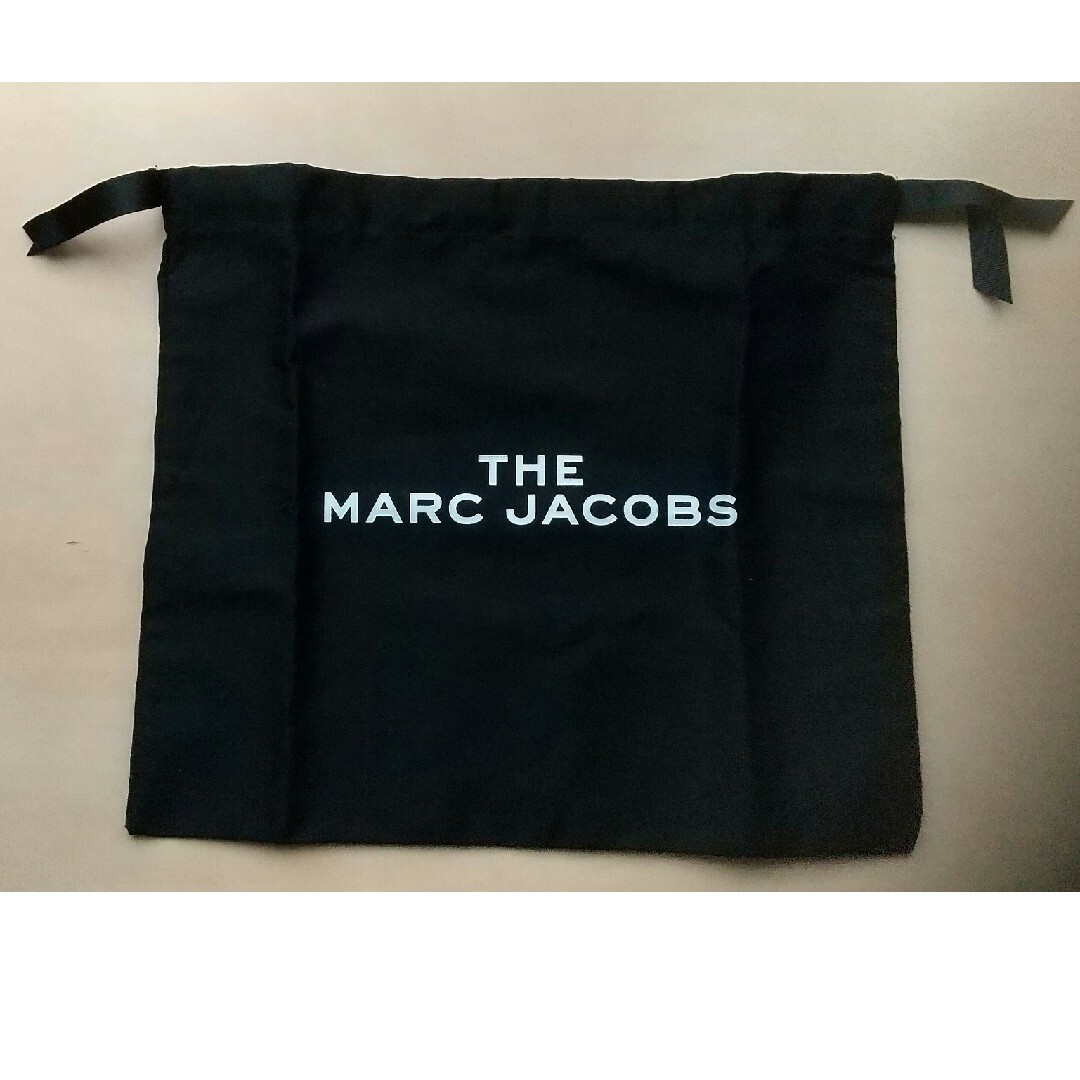 MARC JACOBS(マークジェイコブス)のMARC JACOBS 収納巾着袋 レディースのバッグ(ショップ袋)の商品写真