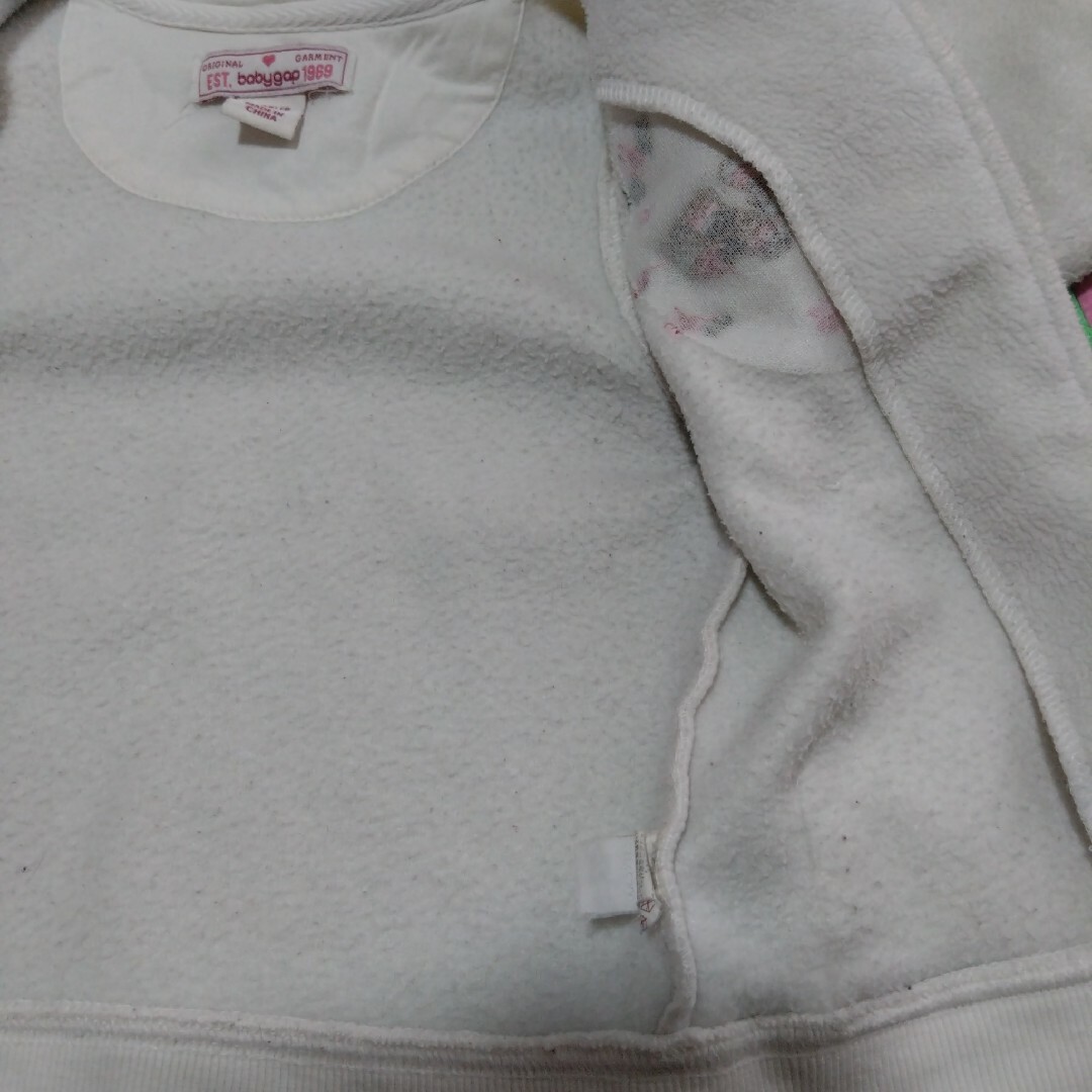 babyGAP(ベビーギャップ)の【95】BabyGAP 冬用アウター ジャンパー コート キッズ/ベビー/マタニティのキッズ服女の子用(90cm~)(ジャケット/上着)の商品写真