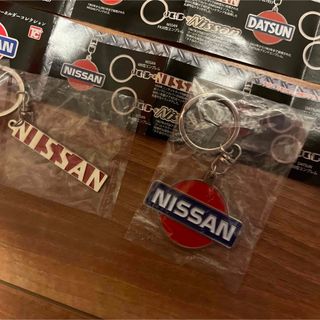 ニッサン(日産)の日産・ダットサン メタルキーホルダーコレクション 2個セット(その他)