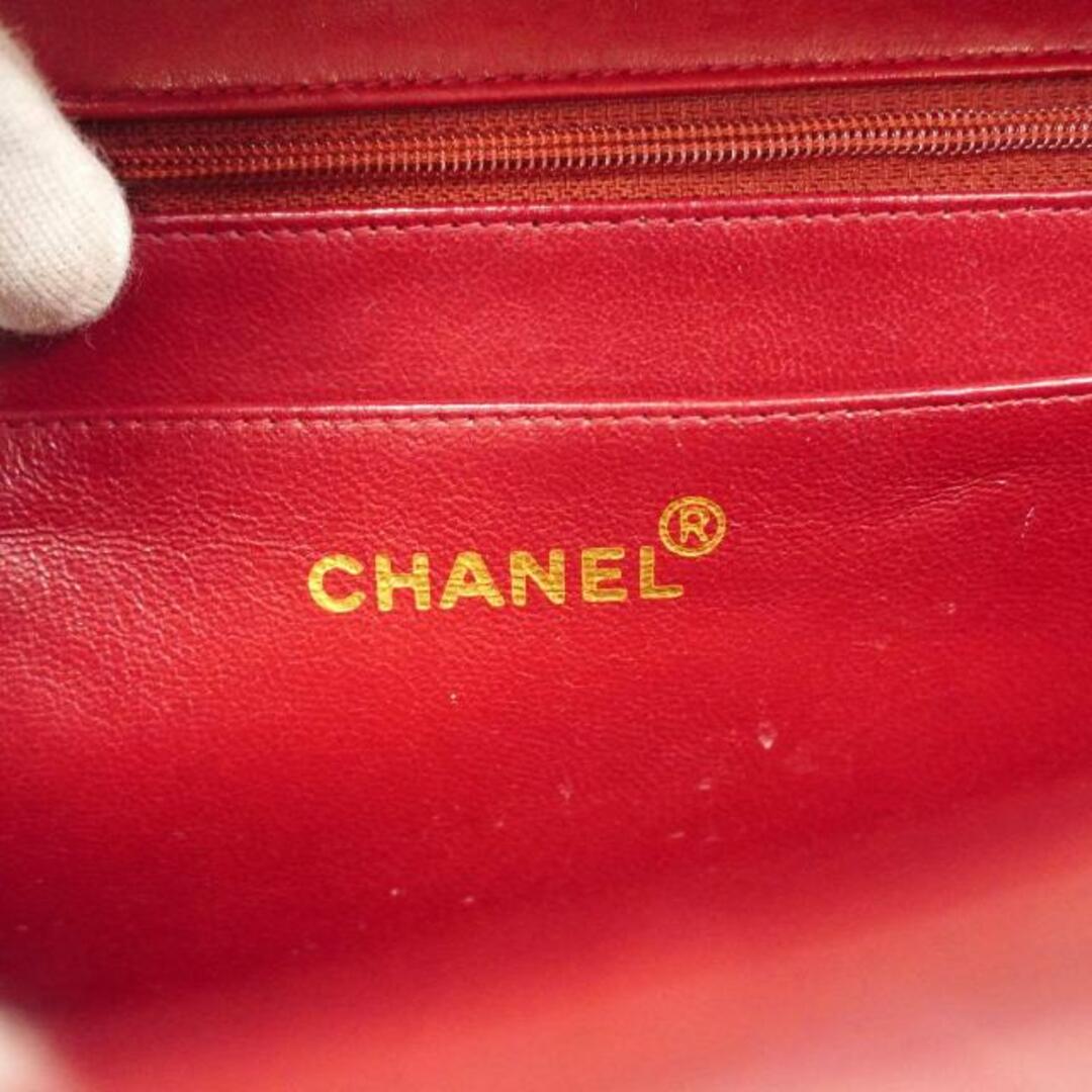 CHANEL(シャネル)の★SALE 【4hd3993】シャネル ショルダーバッグ/マトラッセ/デカマトラッセ/Wチェーン/ラムスキン/レッド/ゴールド金具 【中古】 レディース レディースのバッグ(ショルダーバッグ)の商品写真