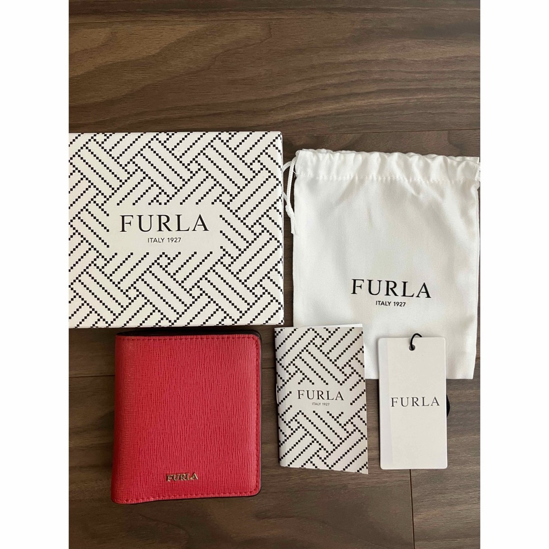 Furla(フルラ)のフルラ　ミニ財布 二つ折り財布 赤 レディースのファッション小物(財布)の商品写真