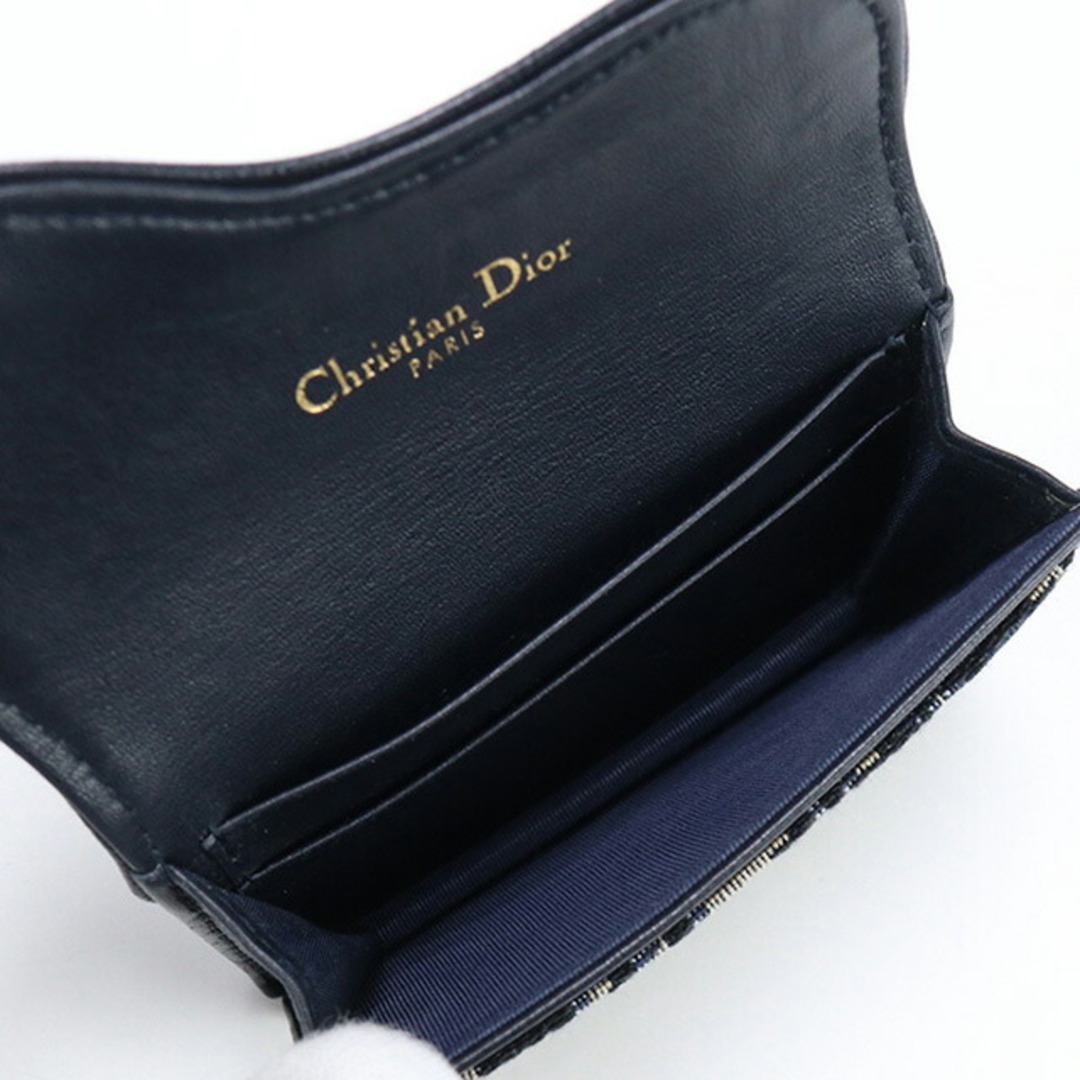 Christian Dior(クリスチャンディオール)のクリスチャンディオール Christian Dior 名刺入れ レディース S5611CT2Q M928 サドル フラップ カードホルダー レディースのファッション小物(名刺入れ/定期入れ)の商品写真