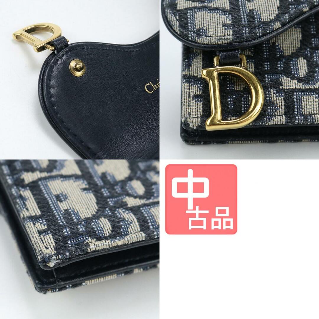 Christian Dior(クリスチャンディオール)のクリスチャンディオール Christian Dior 名刺入れ レディース S5611CT2Q M928 サドル フラップ カードホルダー レディースのファッション小物(名刺入れ/定期入れ)の商品写真