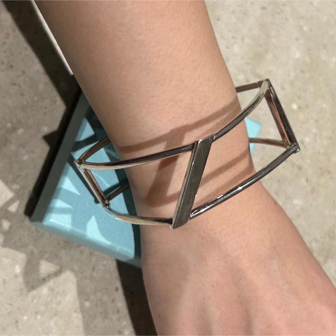 Tiffany & Co.(ティファニー)のティファニー Tiffany フランクゲーリー トルク ブレスレット バングル レディースのアクセサリー(ブレスレット/バングル)の商品写真