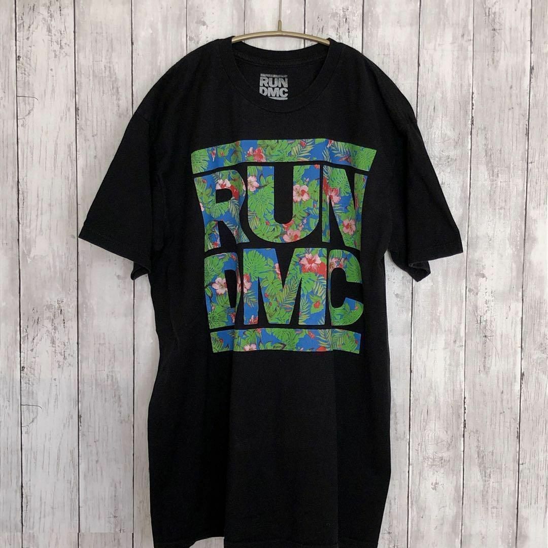 MUSIC TEE(ミュージックティー)のランDMC　RUNDMC　ヒップホップ　ラップ　バンドＴシャツ　黒　メンズ　古着 メンズのトップス(Tシャツ/カットソー(半袖/袖なし))の商品写真