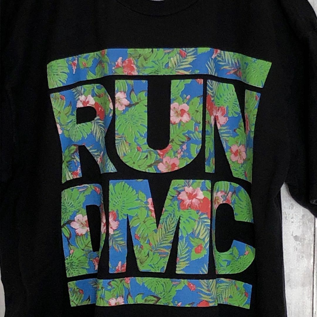 MUSIC TEE(ミュージックティー)のランDMC　RUNDMC　ヒップホップ　ラップ　バンドＴシャツ　黒　メンズ　古着 メンズのトップス(Tシャツ/カットソー(半袖/袖なし))の商品写真