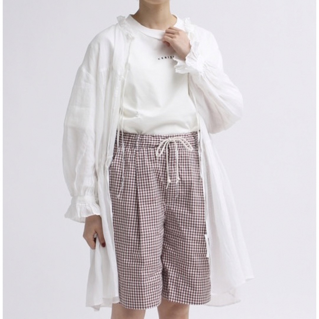 Dot&Stripes CHILDWOMAN(ドットアンドストライプスチャイルドウーマン)のDot&stripes CHILD WOMAN ラミーローンリボンあきブラウス レディースのトップス(シャツ/ブラウス(長袖/七分))の商品写真