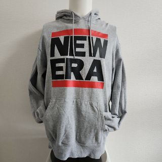 NEW ERA　ニューエラ　パーカー