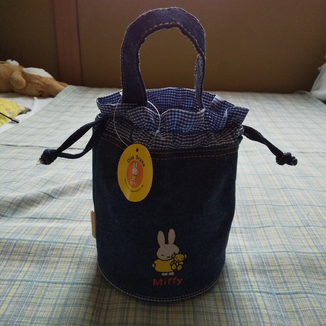 miffy(ミッフィー)の☆ miffy 巾着 バッグ てさげかばん レディースのバッグ(ハンドバッグ)の商品写真