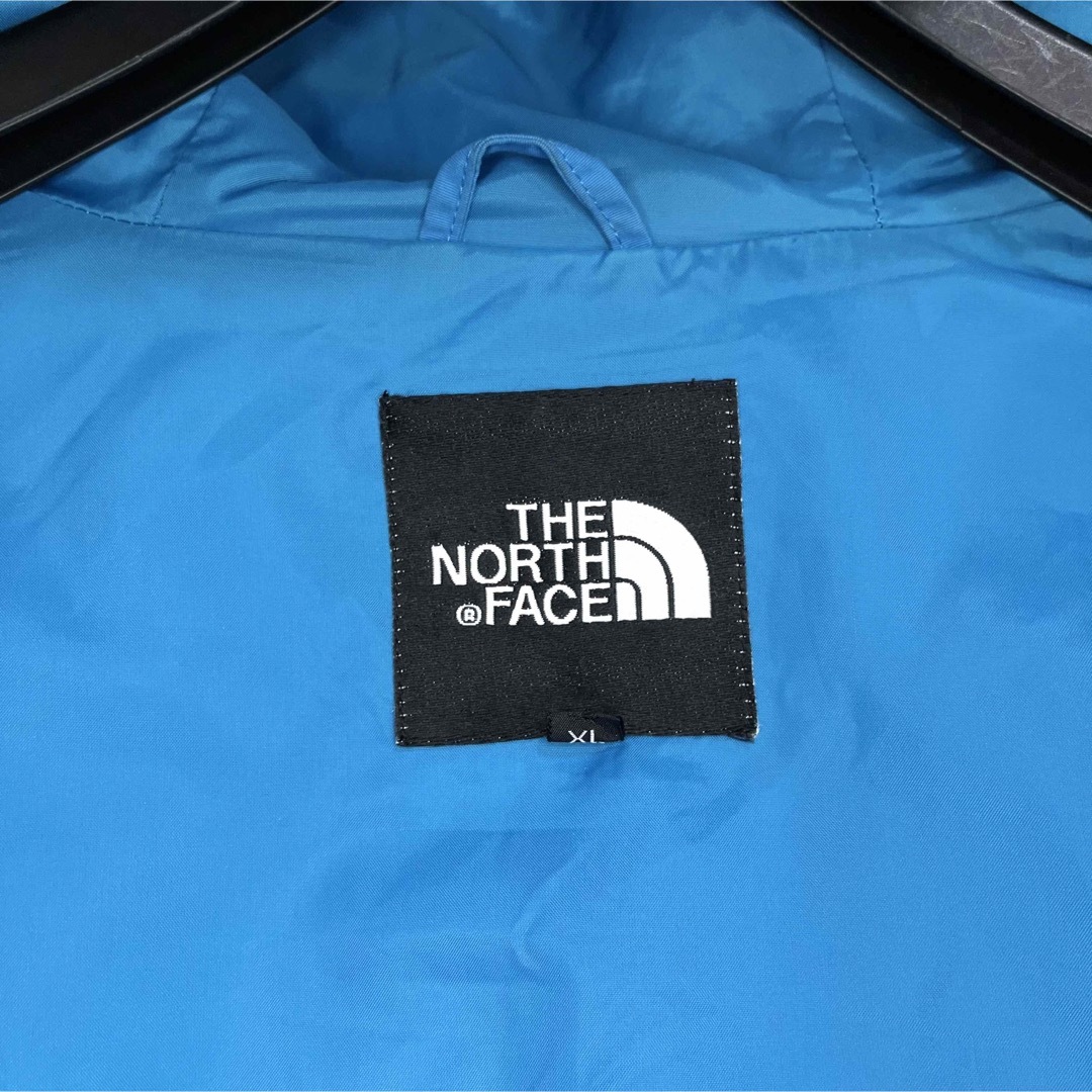THE NORTH FACE(ザノースフェイス)の人気 THE NORTH FACE マウンテンパーカー レディースXL ロゴ刺繍 レディースのジャケット/アウター(ナイロンジャケット)の商品写真