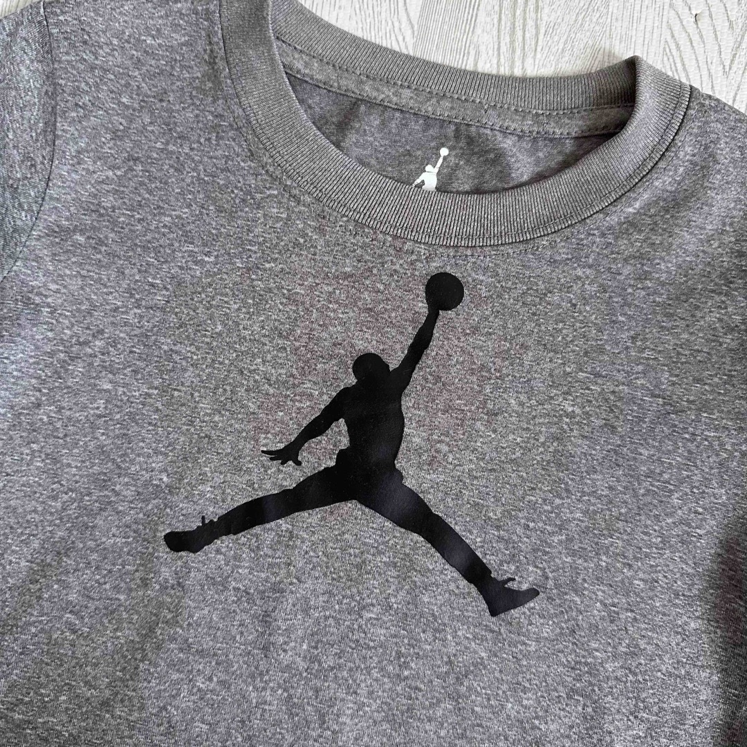 Jordan Brand（NIKE）(ジョーダン)のスポーツウェア　Tシャツ　男の子　100 子供服　まとめ売り　キッズ　半袖 キッズ/ベビー/マタニティのキッズ服男の子用(90cm~)(Tシャツ/カットソー)の商品写真