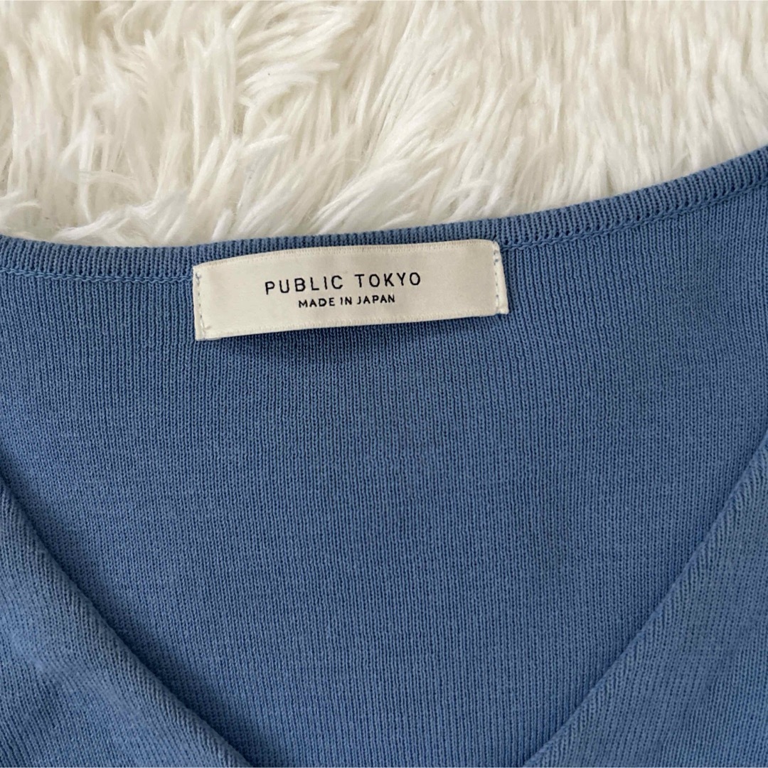 PUBLIC TOKYO(パブリックトウキョウ)のPUBLIC TOKYO  Vネック　パフスリーブ　ニットカットソー レディースのトップス(ニット/セーター)の商品写真