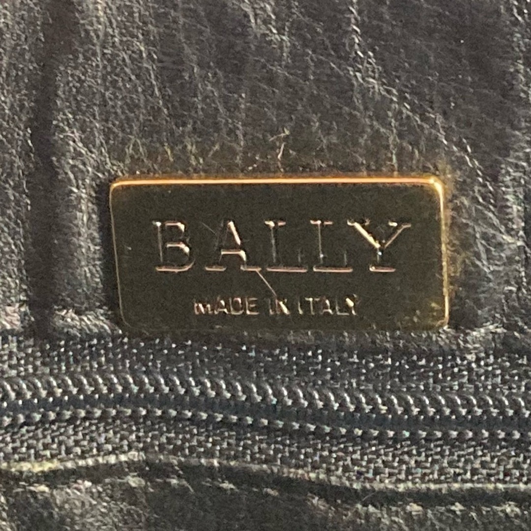 Bally(バリー)の極美品　BALLY バリー　チェーン　肩掛け　ショルダーバッグ　トートバッグ レディースのバッグ(ショルダーバッグ)の商品写真