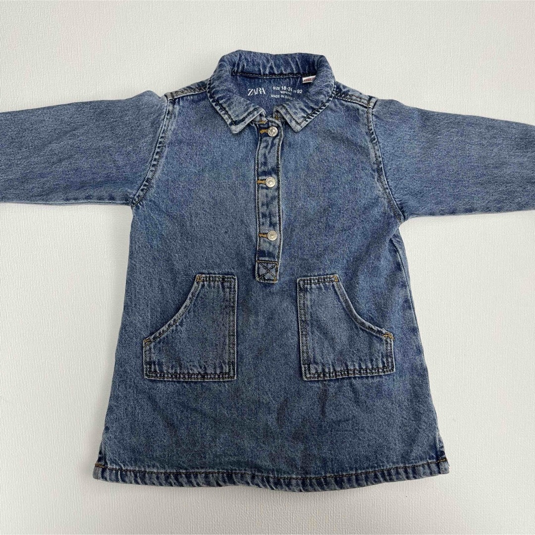 ZARA KIDS(ザラキッズ)のZARA KIDS ポッケ付きデニムワンピース　92(18-24) キッズ/ベビー/マタニティのキッズ服女の子用(90cm~)(ワンピース)の商品写真