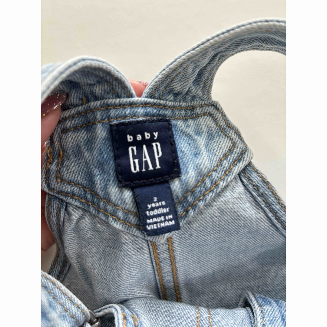 GAP Kids(ギャップキッズ)のgap デニムワンピース 2y キッズ/ベビー/マタニティのキッズ服女の子用(90cm~)(ワンピース)の商品写真