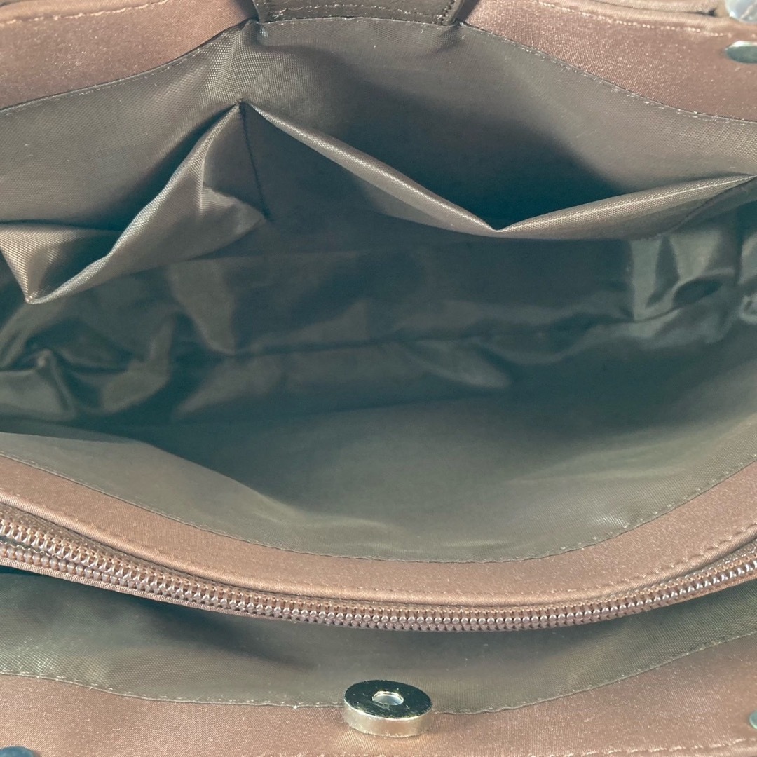 CASTELBAJAC(カステルバジャック)の【未使用品】カステルバジャック ロゴ　ナイロン　タグ付き　ハンドバッグ ブラウン レディースのバッグ(ハンドバッグ)の商品写真