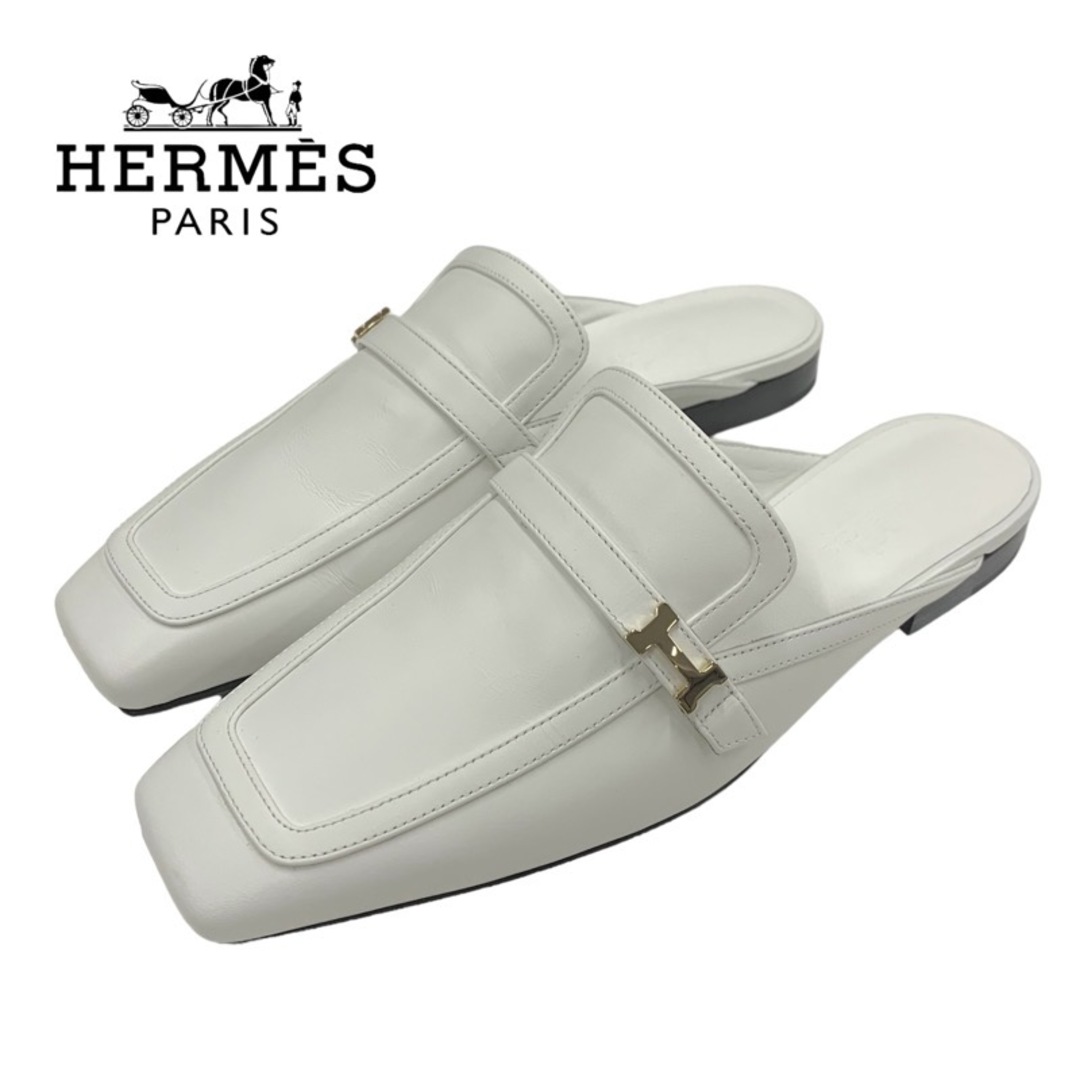 Hermes(エルメス)のエルメス HERMES グルーピー フラットシューズ スリッポン 靴 シューズ レザー ホワイト ゴールド 未使用 ミュール スリッパサンダル H金具 レディースの靴/シューズ(ミュール)の商品写真