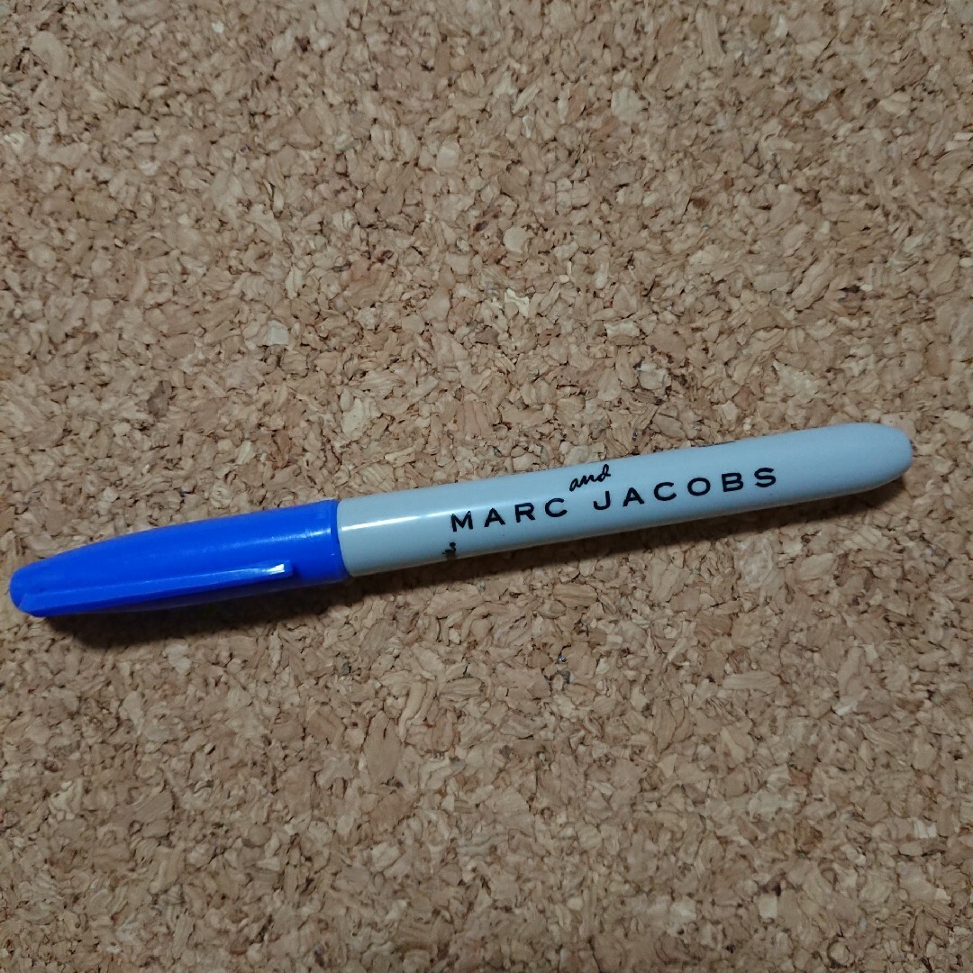 Sharpie and MARC JACOBS サインペン インテリア/住まい/日用品の文房具(ペン/マーカー)の商品写真