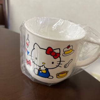 ハローキティ コップ　ハミガキ　歯ブラシ　レトロ　プラスチック　新品(グラス/カップ)