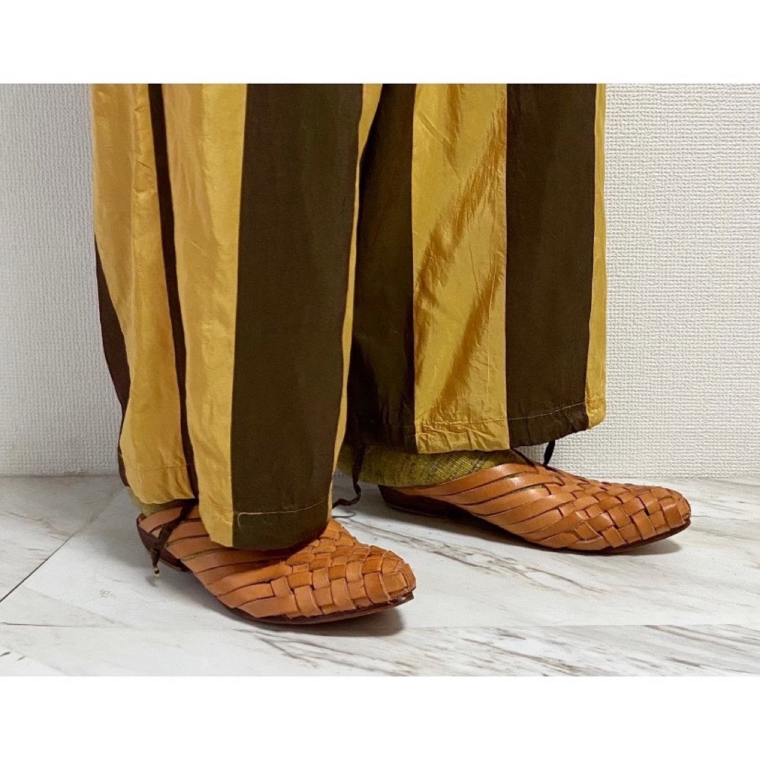 juan montes " ヌメ革 " キャメル メッシュレザーミュールシューズ メンズの靴/シューズ(ドレス/ビジネス)の商品写真
