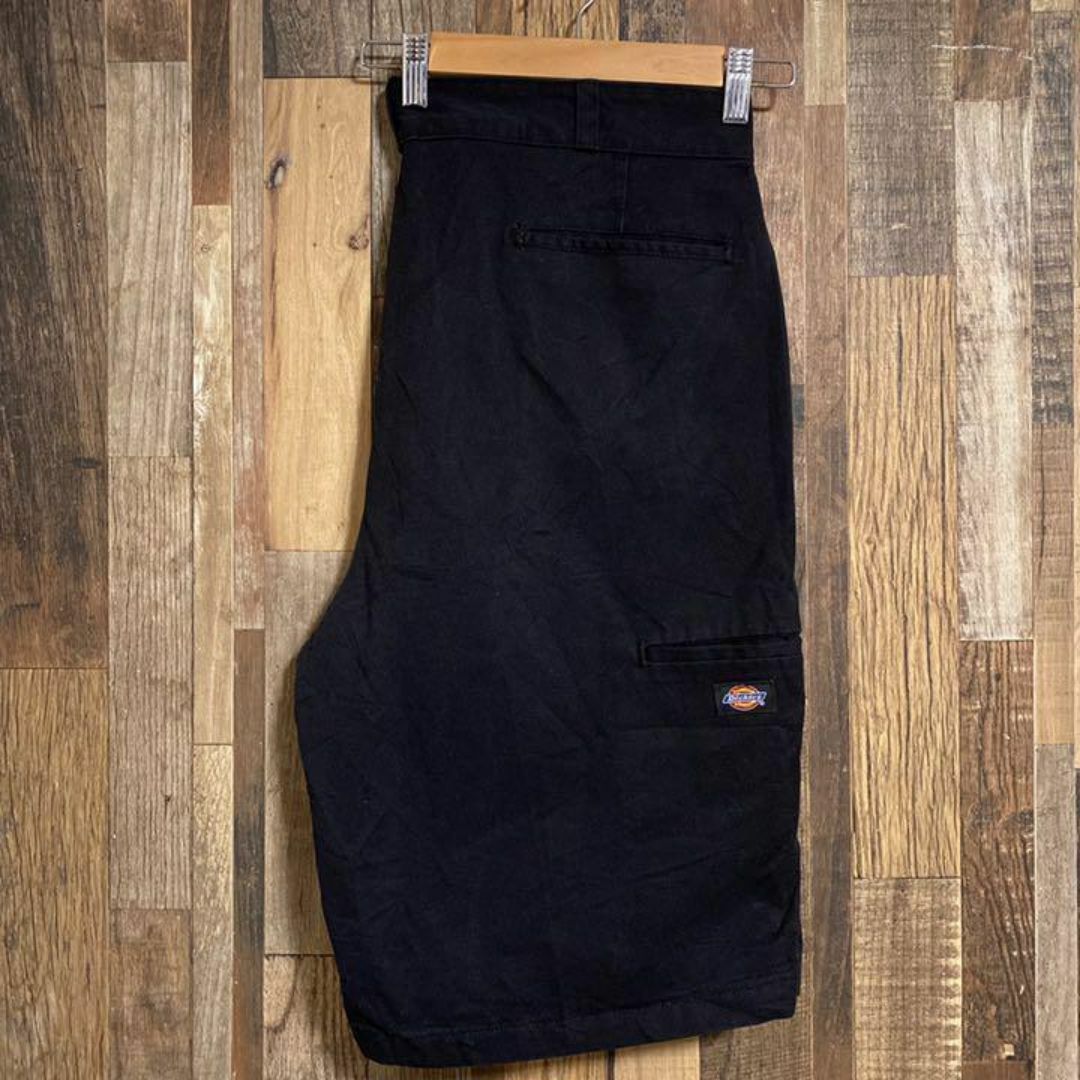 Dickies(ディッキーズ)のディッキーズ メンズ ハーフ パンツ 黒 ロゴ 36 XL USA古着 90s メンズのパンツ(ワークパンツ/カーゴパンツ)の商品写真