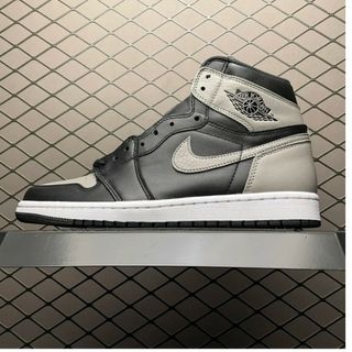 airJordan1 レトロ high OG shadow シャドウ(スニーカー)