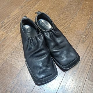 牛革 スクエアデザインのおしゃれな靴 24㎝(ローファー/革靴)