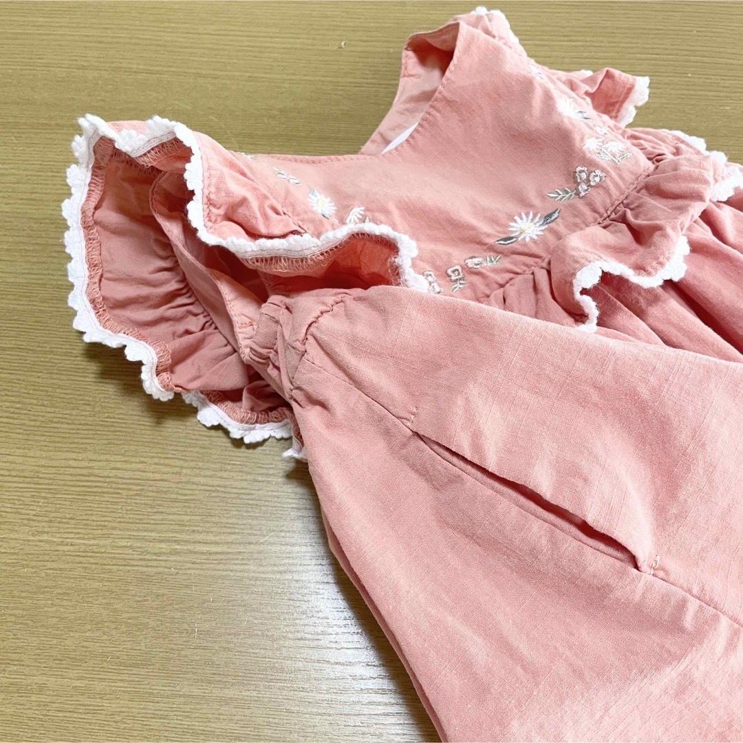 SLAP SLIP(スラップスリップ)のスラップスリップ　ワンピース　80 オレンジ　フリル キッズ/ベビー/マタニティのベビー服(~85cm)(ワンピース)の商品写真