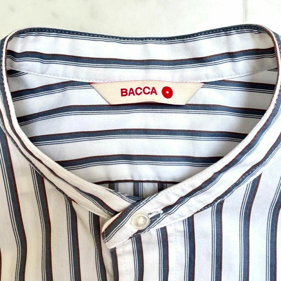 BACCA(バッカ)の極美品✨ BACCA バッカ ストライプ シャツ バンドカラー ロングシャツ 綿 レディースのトップス(シャツ/ブラウス(長袖/七分))の商品写真