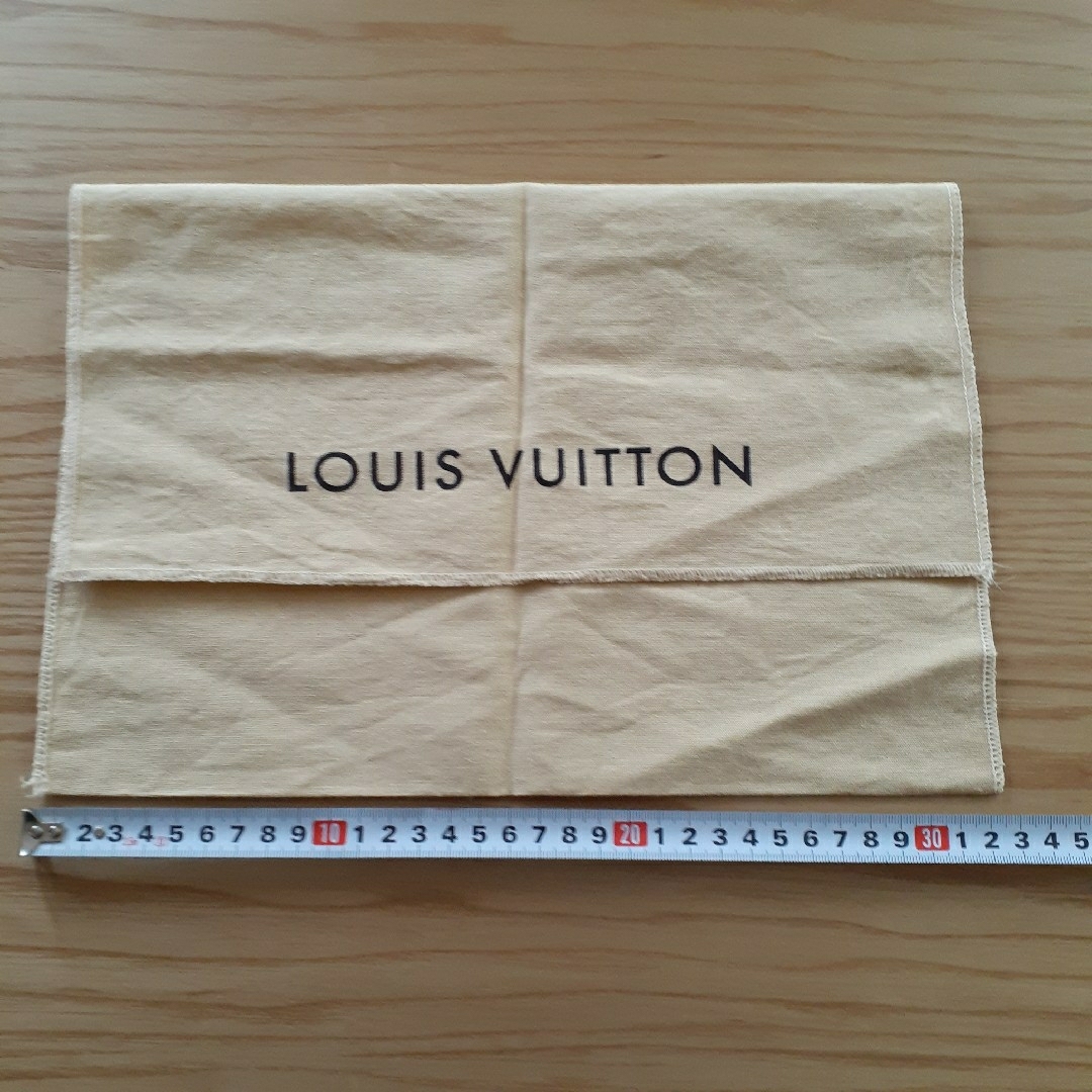 LOUIS VUITTON(ルイヴィトン)のルイヴィトン　保存袋 レディースのバッグ(ショップ袋)の商品写真