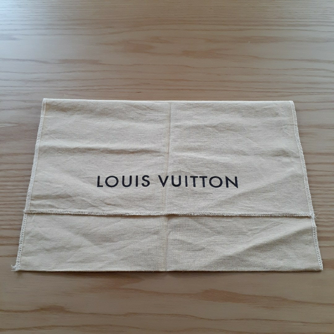 LOUIS VUITTON(ルイヴィトン)のルイヴィトン　保存袋 レディースのバッグ(ショップ袋)の商品写真