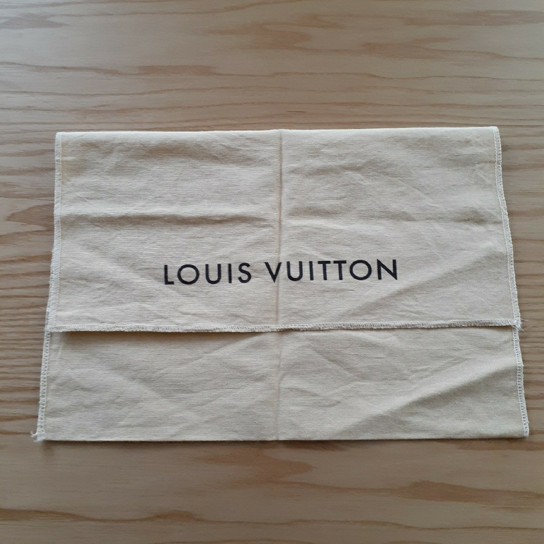 LOUIS VUITTON(ルイヴィトン)のルイヴィトン　保存袋 レディースのバッグ(ショップ袋)の商品写真