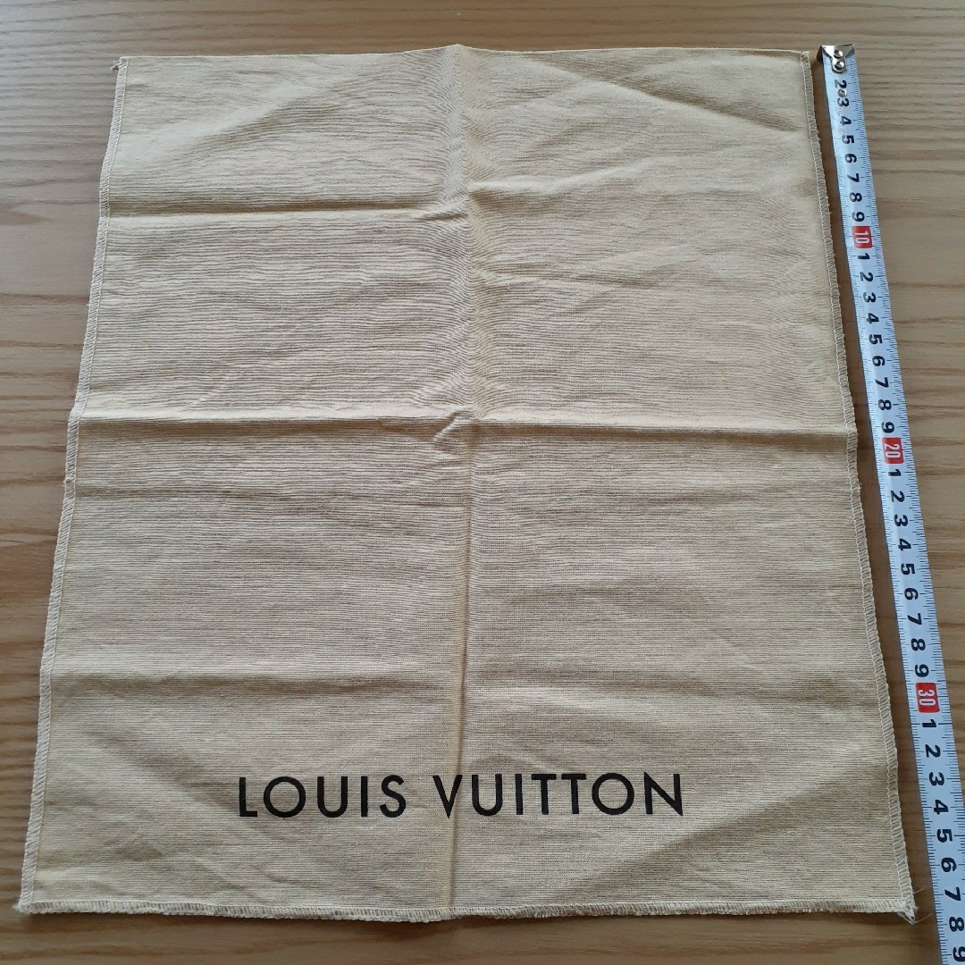 LOUIS VUITTON(ルイヴィトン)のルイヴィトン　保存袋 レディースのバッグ(ショップ袋)の商品写真