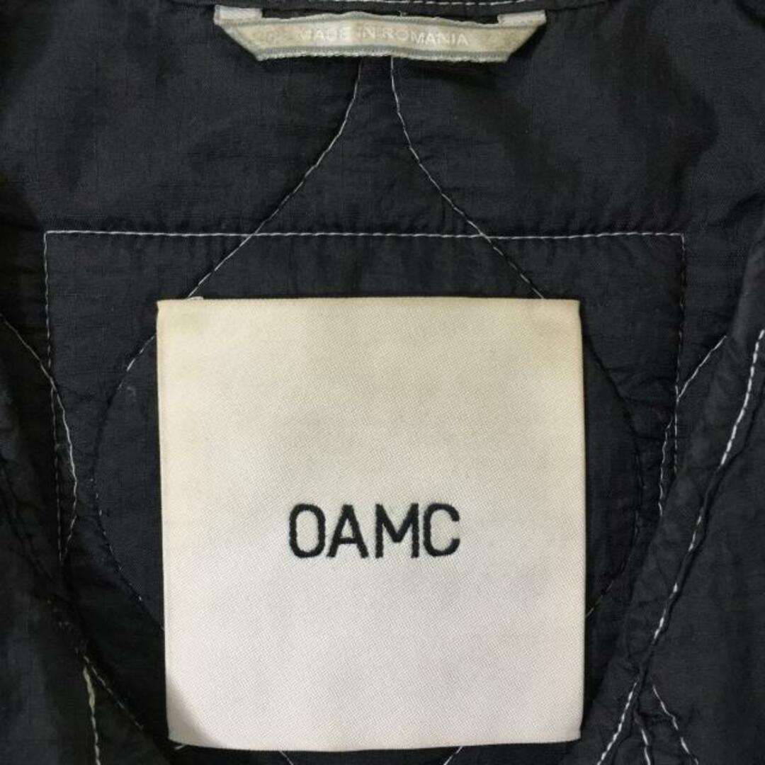 OAMC オーエーエムシー OVER ALL MASTER CLOTH COMBAT LINER コンバット ライナー キルティング ジャケット OAMS422284 黒 M メンズのジャケット/アウター(ダッフルコート)の商品写真