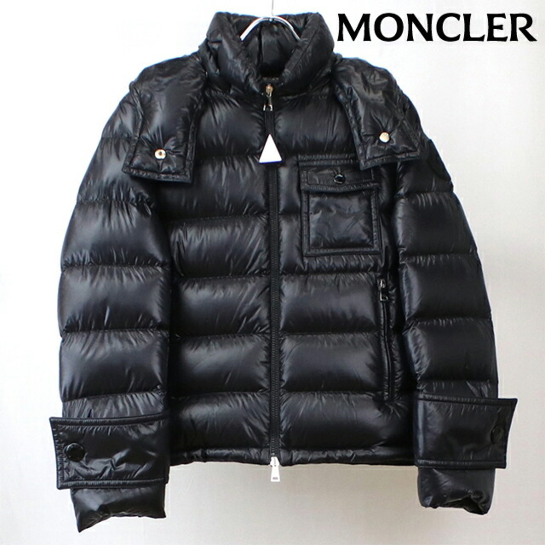 MONCLER(モンクレール)のモンクレール MONCLER その他ジャケット レディース 1A50700 C0384 999 TURQUIN レディースのジャケット/アウター(その他)の商品写真