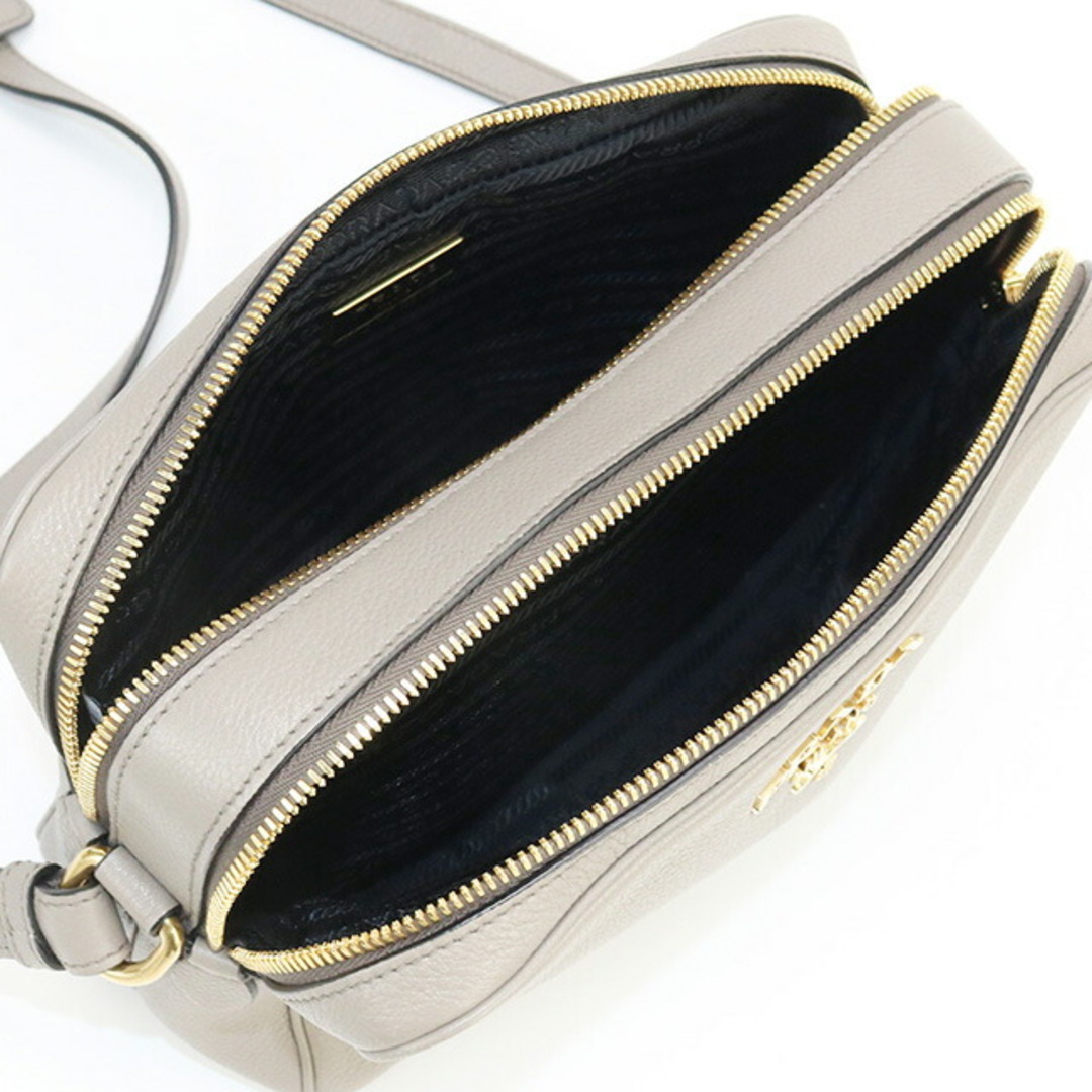 PRADA(プラダ)のプラダ PRADA 斜め掛け ショルダーバッグ レディース 1BH079 2E8K F0572 ダブルジップ ショルダー レディースのバッグ(ショルダーバッグ)の商品写真