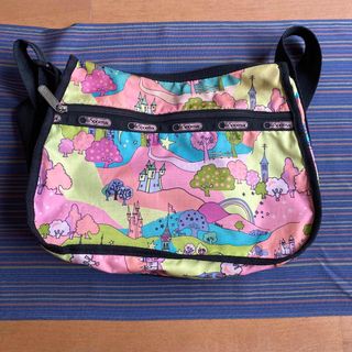 レスポートサック(LeSportsac)の◎訳あり格安◎ レスポートサック ショルダーバッグ ピンク メルヘン柄(ショルダーバッグ)