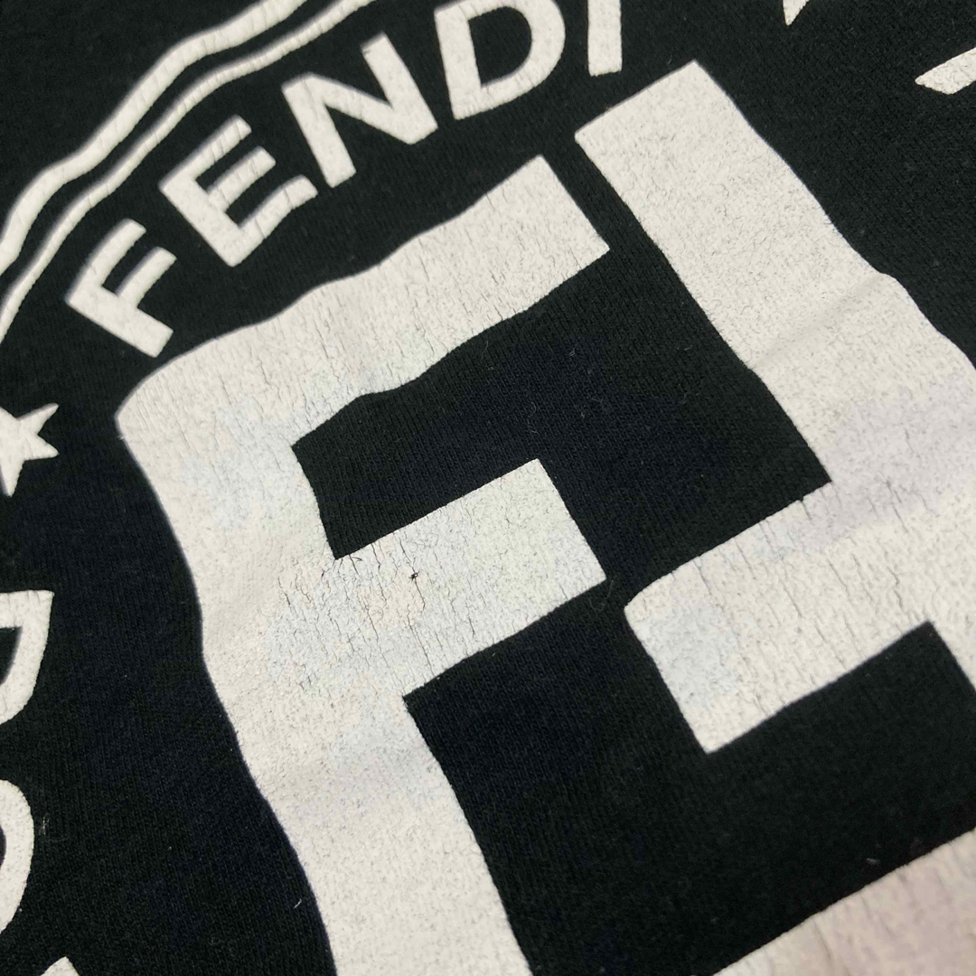 FENDI(フェンディ)のフェンディ FENDI Tシャツ カットソー プリント ロゴ FF ズッカ柄 レディースのトップス(Tシャツ(半袖/袖なし))の商品写真