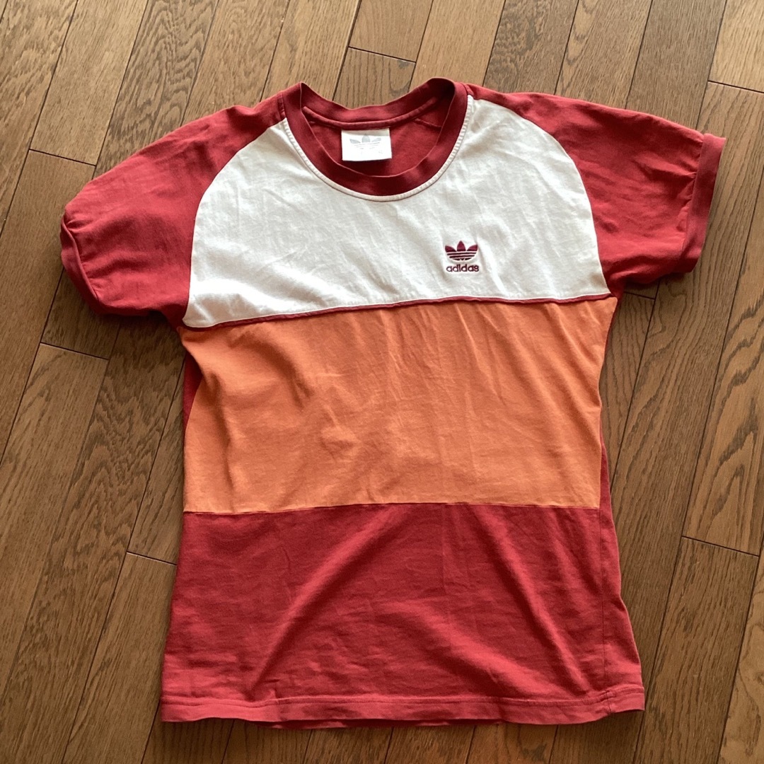 adidas　アディダス　半袖　Tシャツ　えんじ　ボルドー　体操着　レトロ メンズのトップス(Tシャツ/カットソー(半袖/袖なし))の商品写真