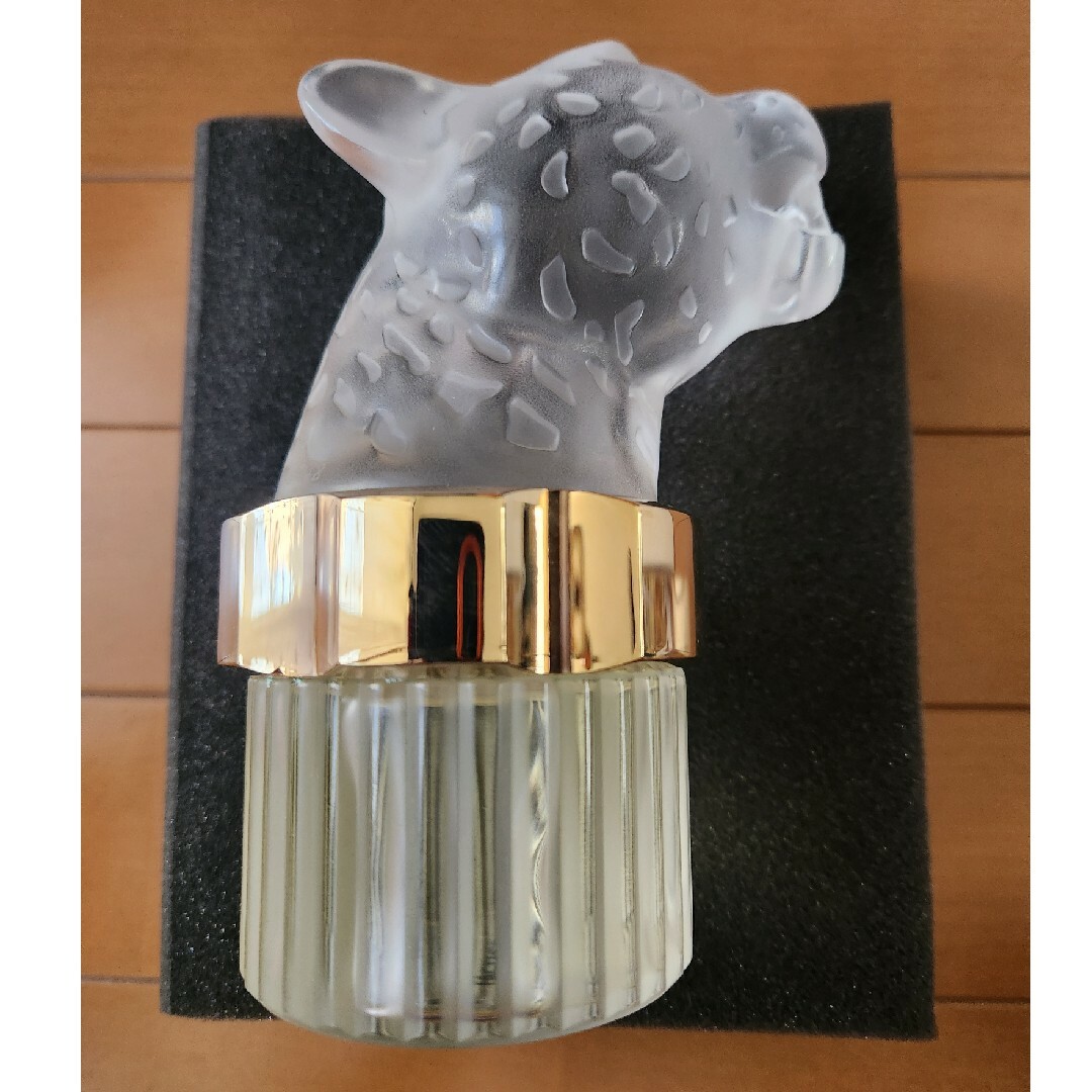 ラリックLaliqueパンテールPantherクリスタルガラス香水瓶 エンタメ/ホビーの美術品/アンティーク(ガラス)の商品写真