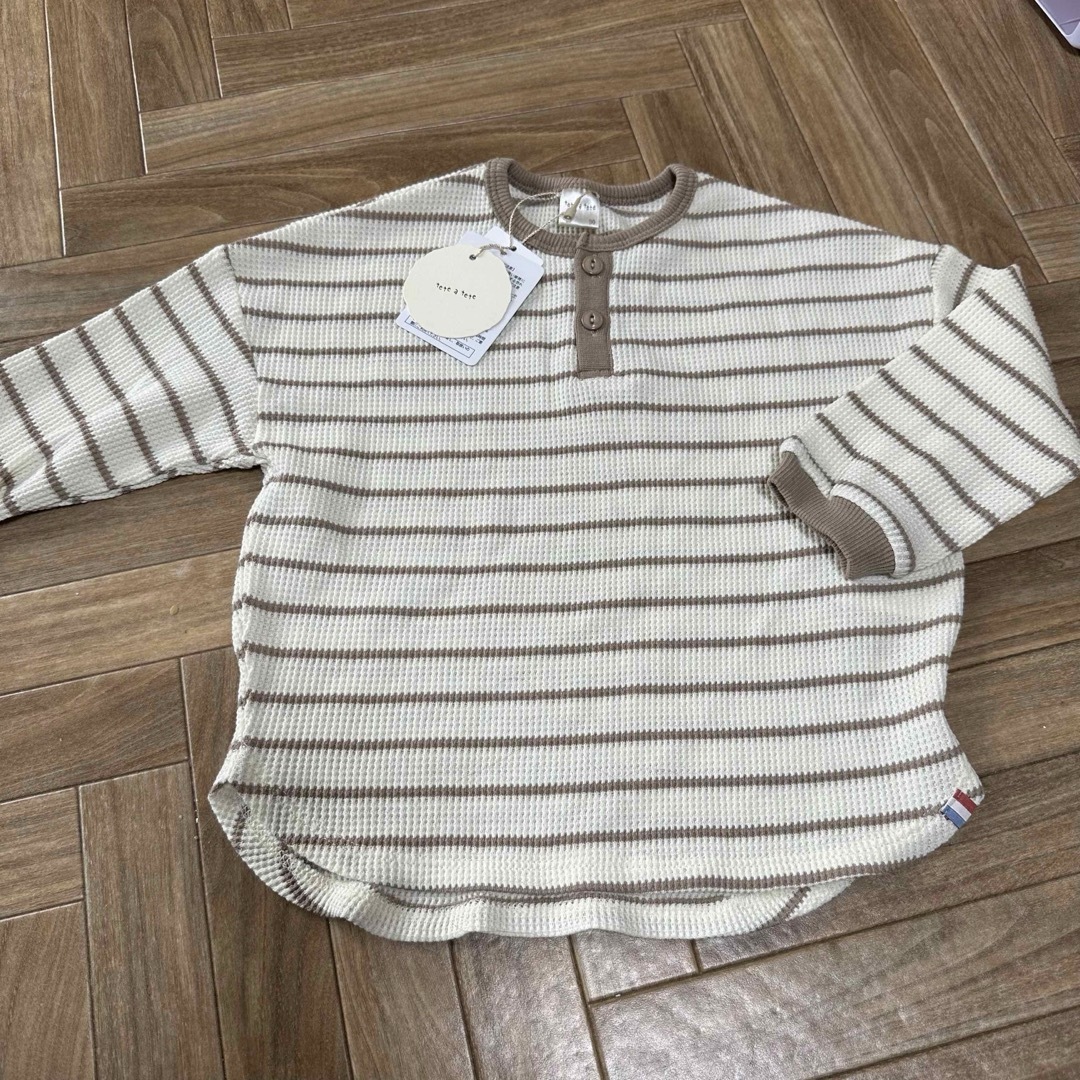 tete a tete(テータテート)の新品　tete a tete テータテート　トップス　90 キッズ/ベビー/マタニティのキッズ服男の子用(90cm~)(Tシャツ/カットソー)の商品写真