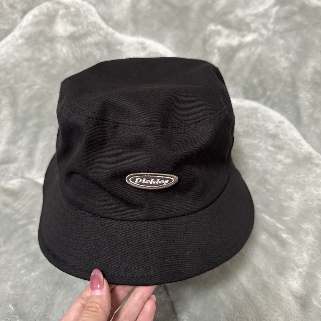 Dickies(ディッキーズ)の美品　Dickies ディッキーズ　ハット　バケハ　ブラック　57-59cm 綿 メンズの帽子(ハット)の商品写真