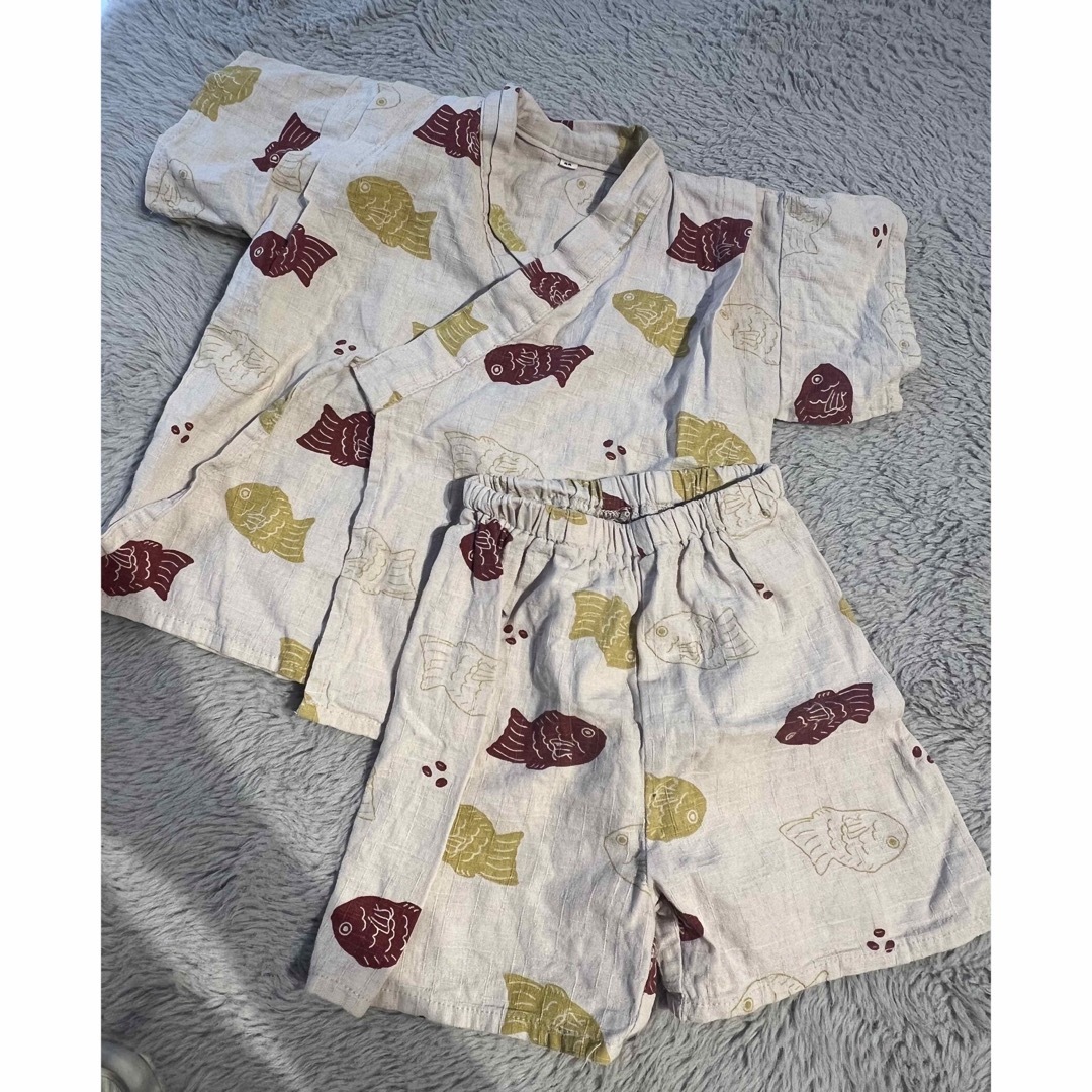 甚平　たいやき柄 キッズ/ベビー/マタニティのキッズ服男の子用(90cm~)(甚平/浴衣)の商品写真