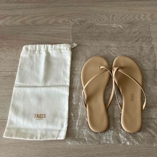 TKEES - 【美品】TKEES サンダル　USA06 EUR37 ベージュ