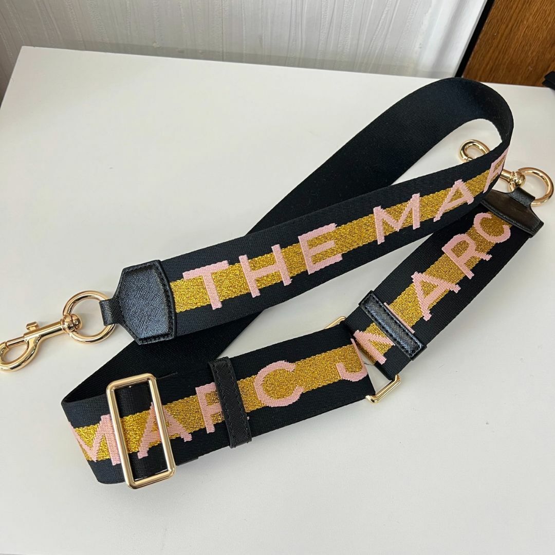 MARC JACOBS(マークジェイコブス)の【K5051】MARC JACOBS SNAPSHOT ショルダーバッグ レディースのバッグ(ショルダーバッグ)の商品写真