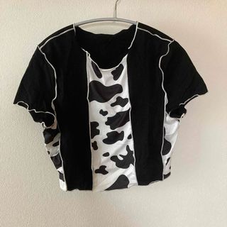 SHEIN  Tシャツ　ショート丈(Tシャツ/カットソー(半袖/袖なし))